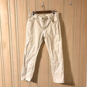 👍 SOLD👍 LOWEST PRICE GAP Men’s White Jeans